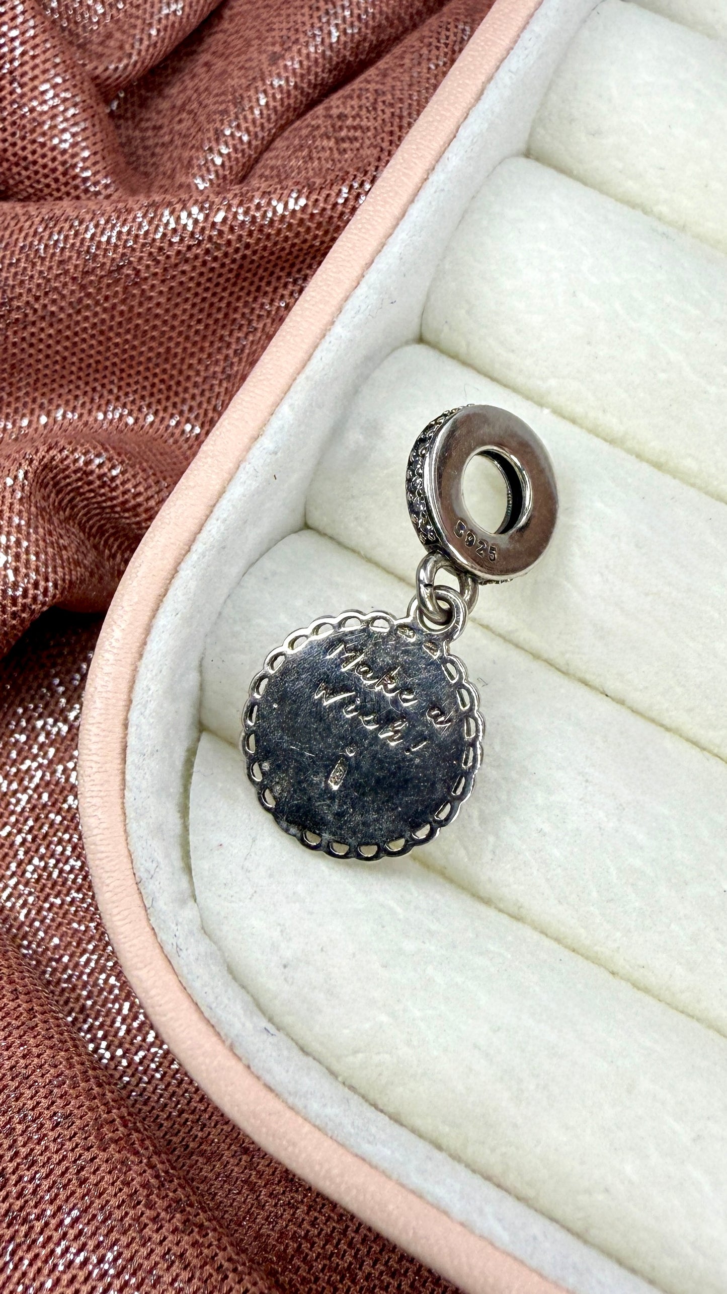 Charm Dije Pastel de Cumpleaños Rosa