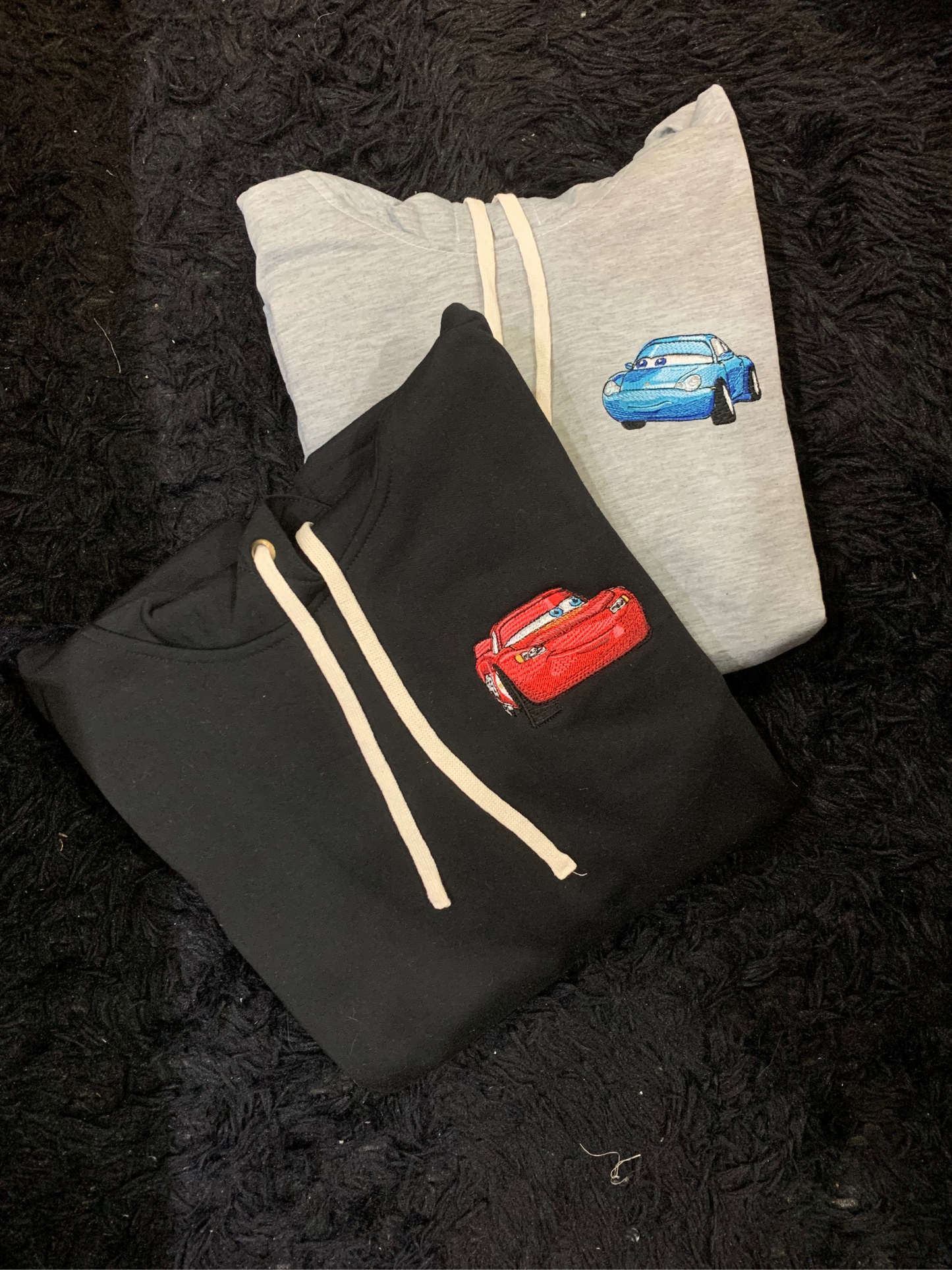 Hoodie bordados de pareja Rayo MCqueen y Sally