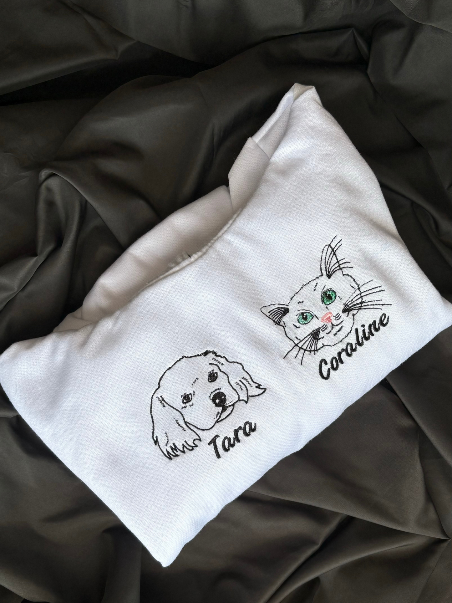 Hoodie personalizado Lineart negro mascota bordado