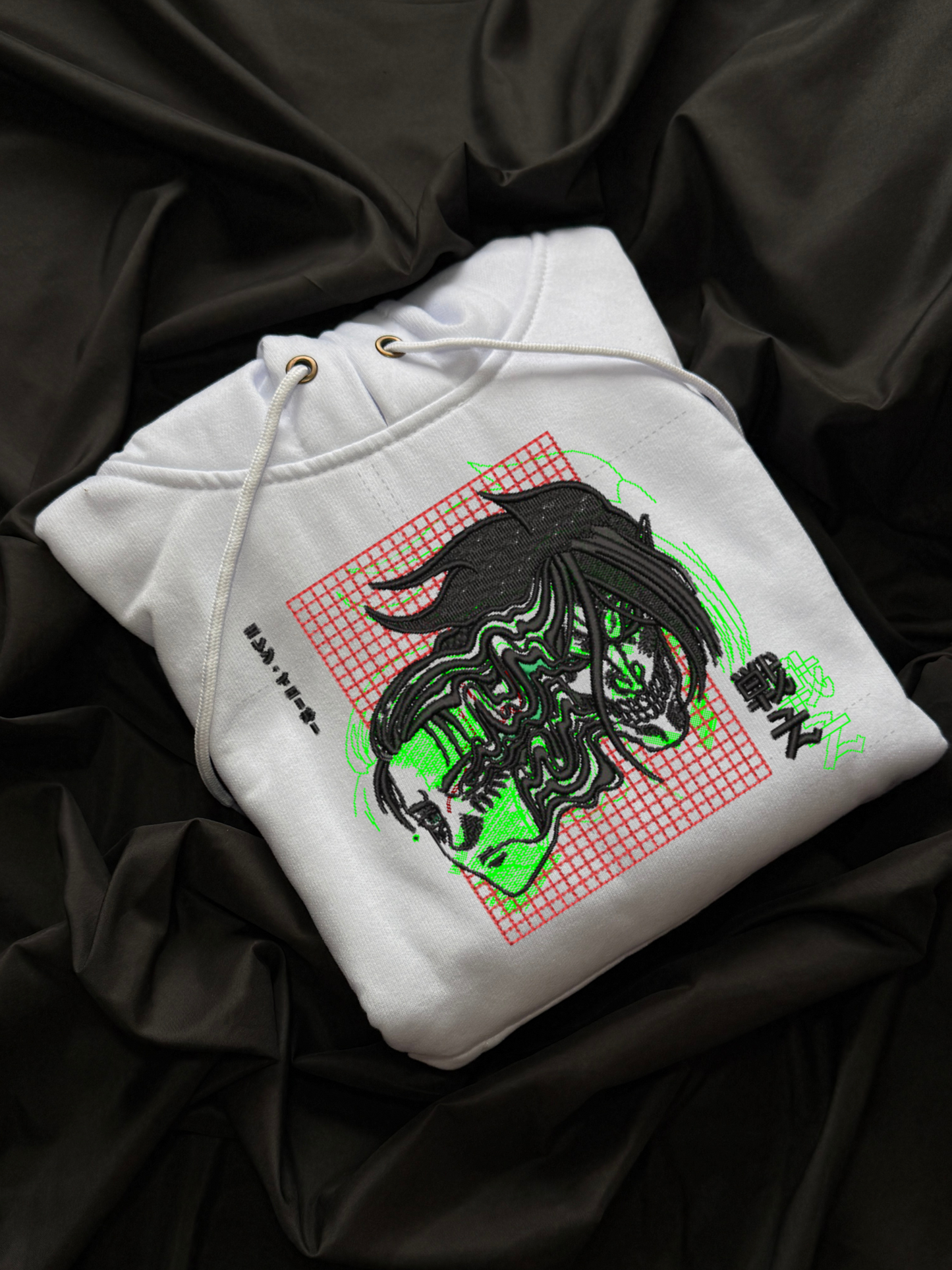 Hoodie Eren attack on titan bordado