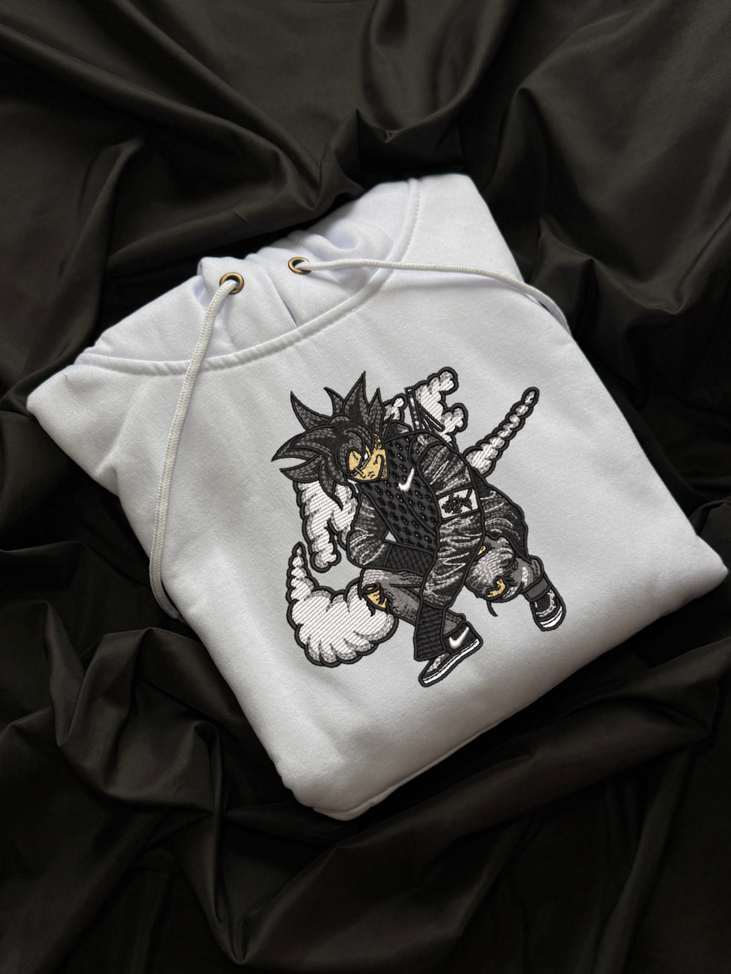 Hoodie Goku Dragon Ball bordado
