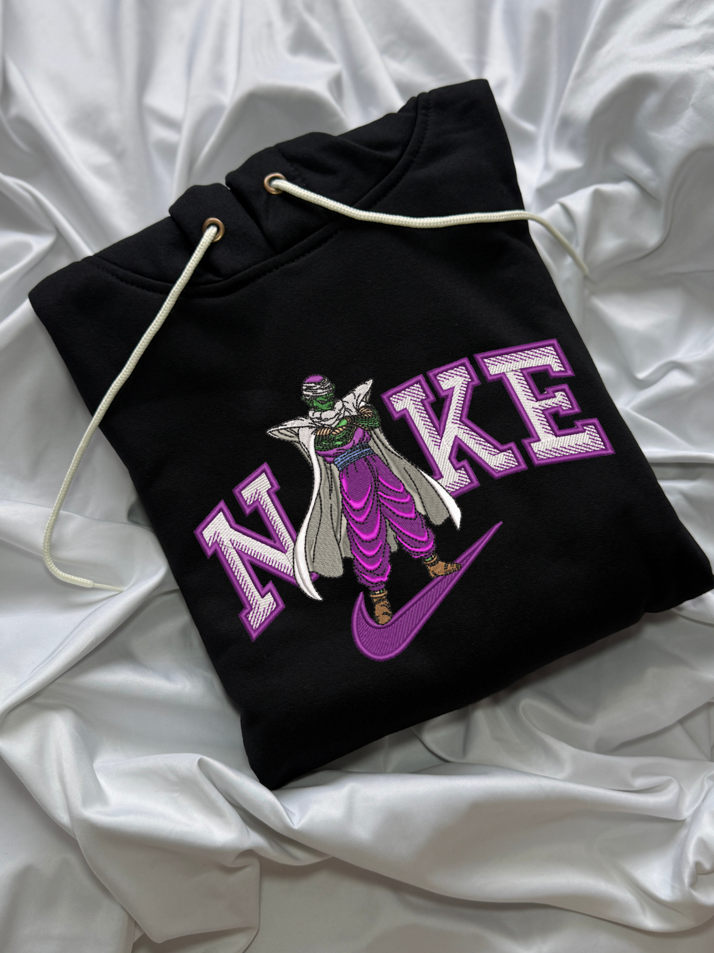 Hoodie Piccolo de Dragon Ball Z bordado