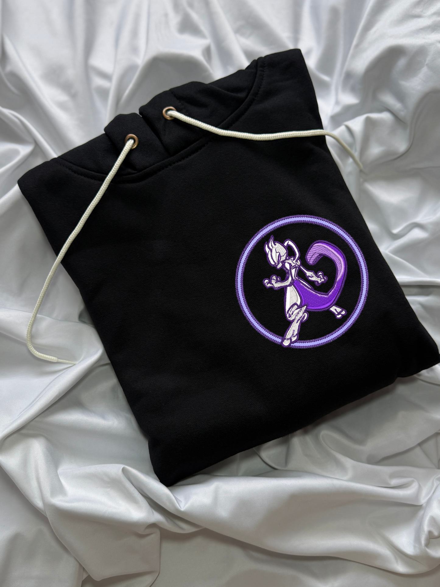 Hoodie mewtwo pokemon go bordado