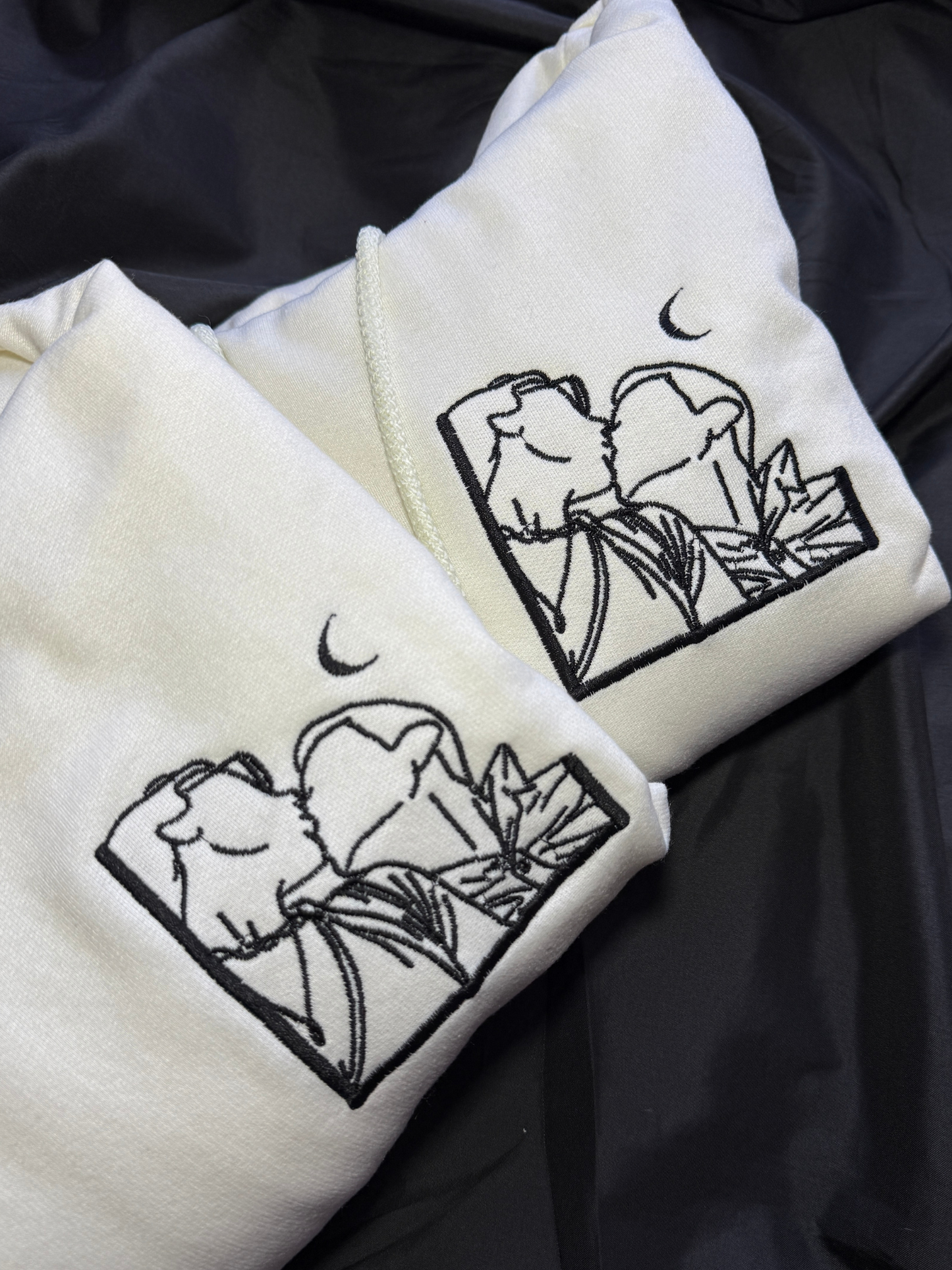 Hoodies con la ilustracion de tu foto favorita Bordada