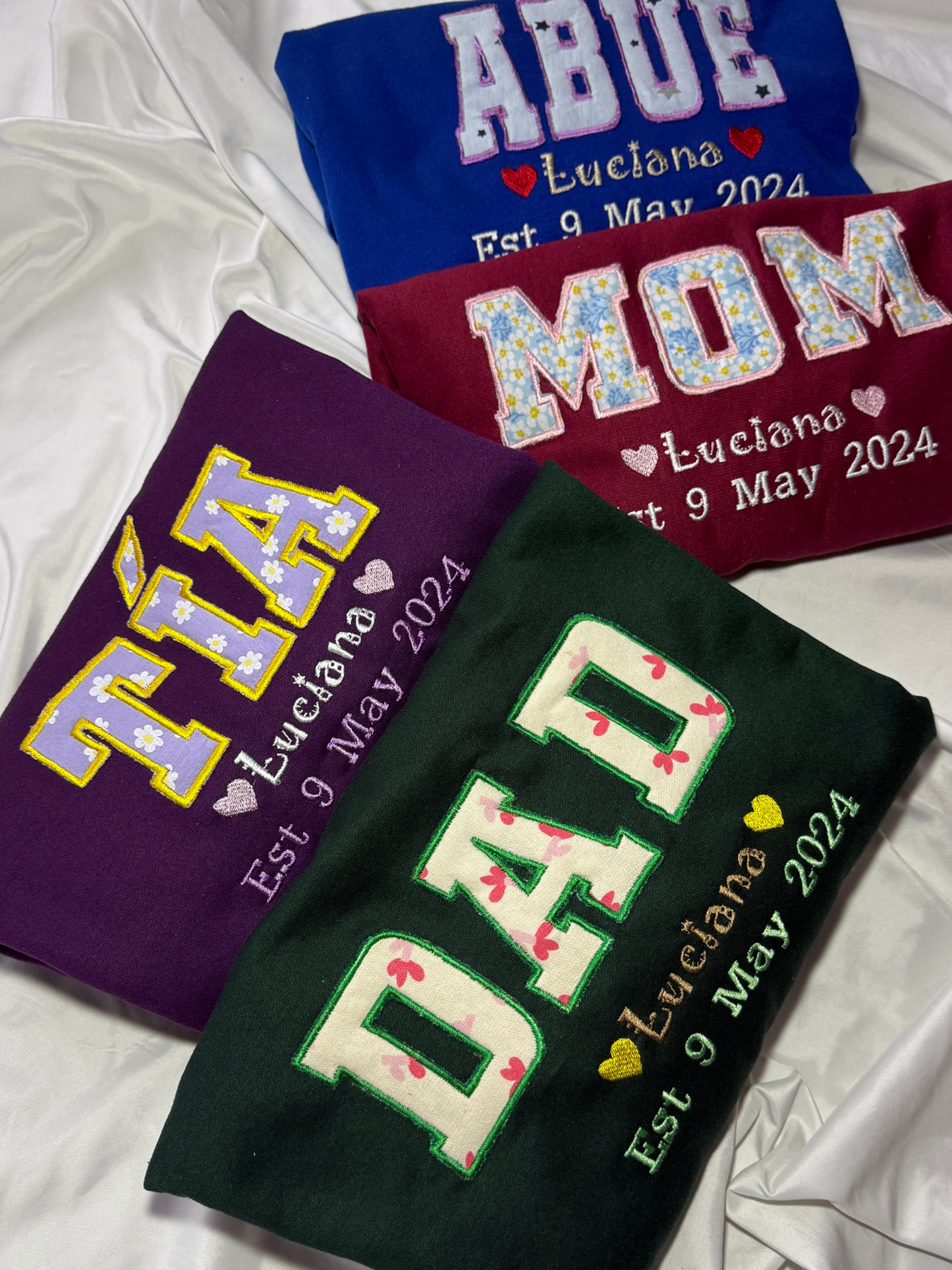 Hoodie bordado con la ropa de tu bebe