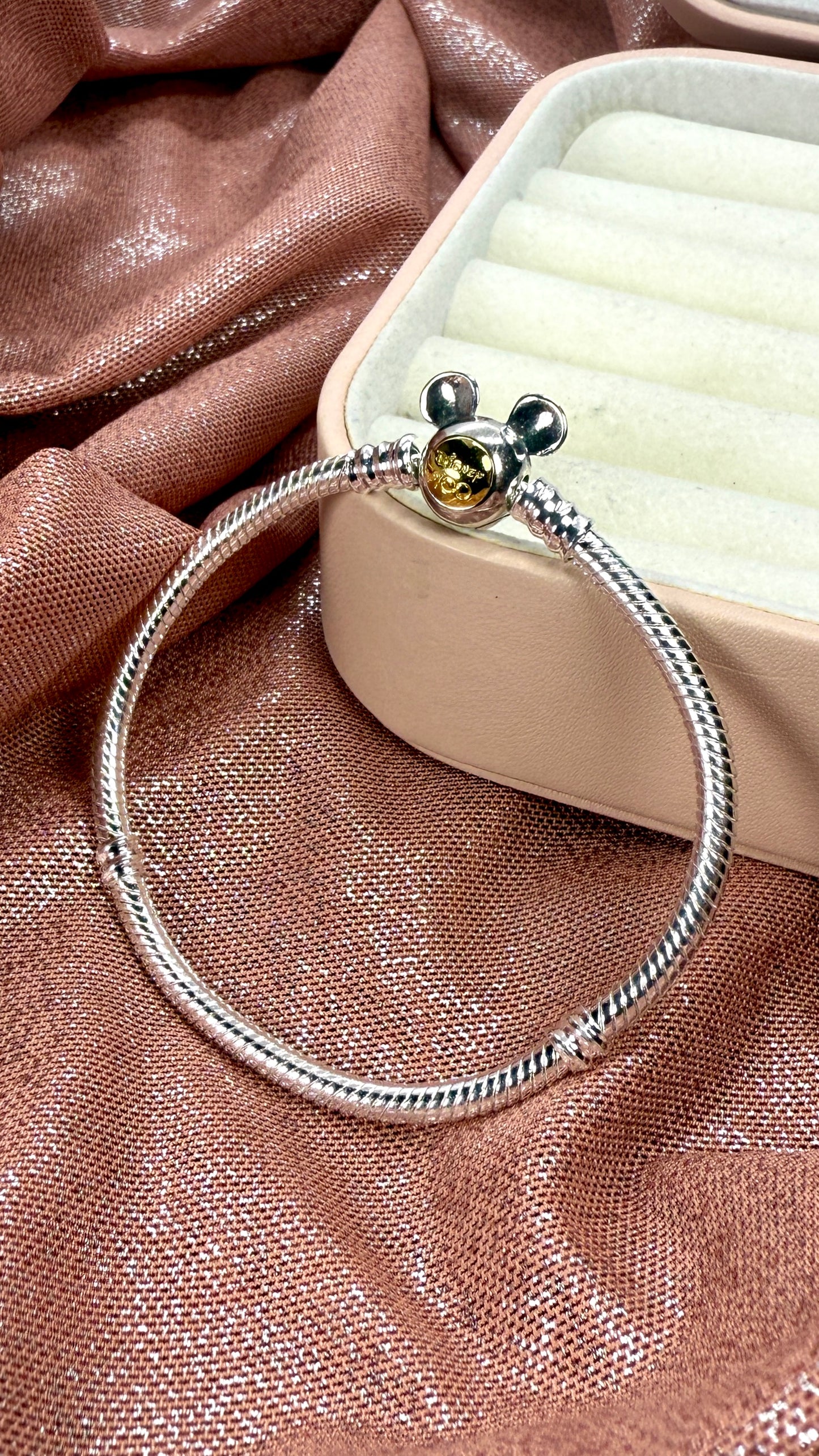 Brazalete manilla Mickey 100 años