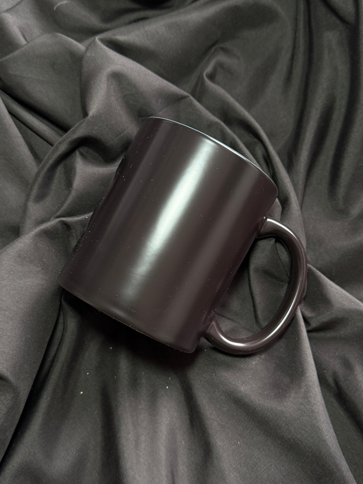 Mug mágico negro interior verde personalizado