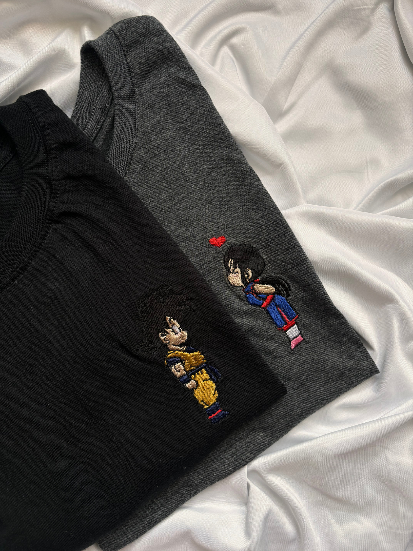 Camiseta pareja goku y Milk bordada