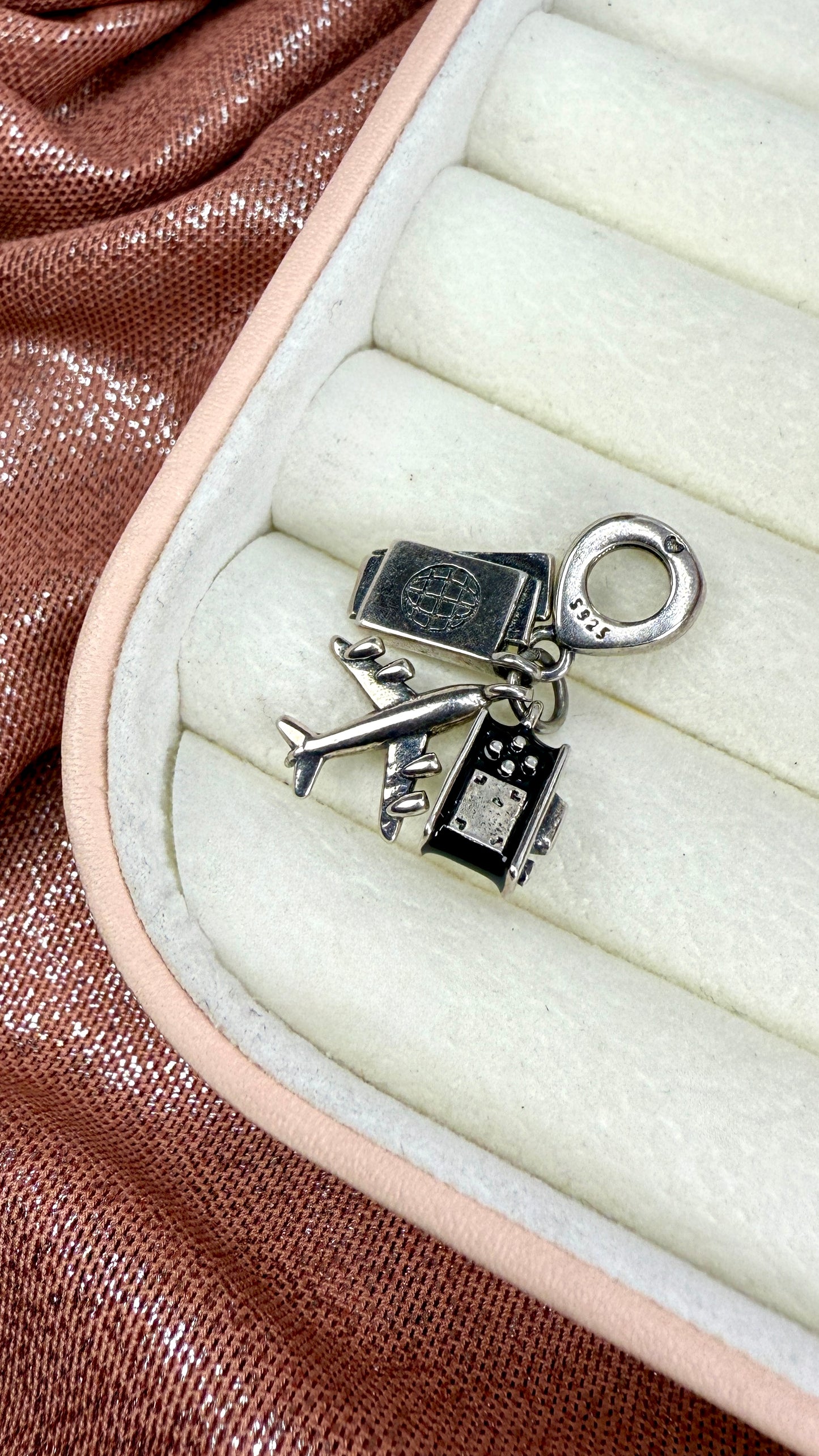 Charm Dije de Viaje 3