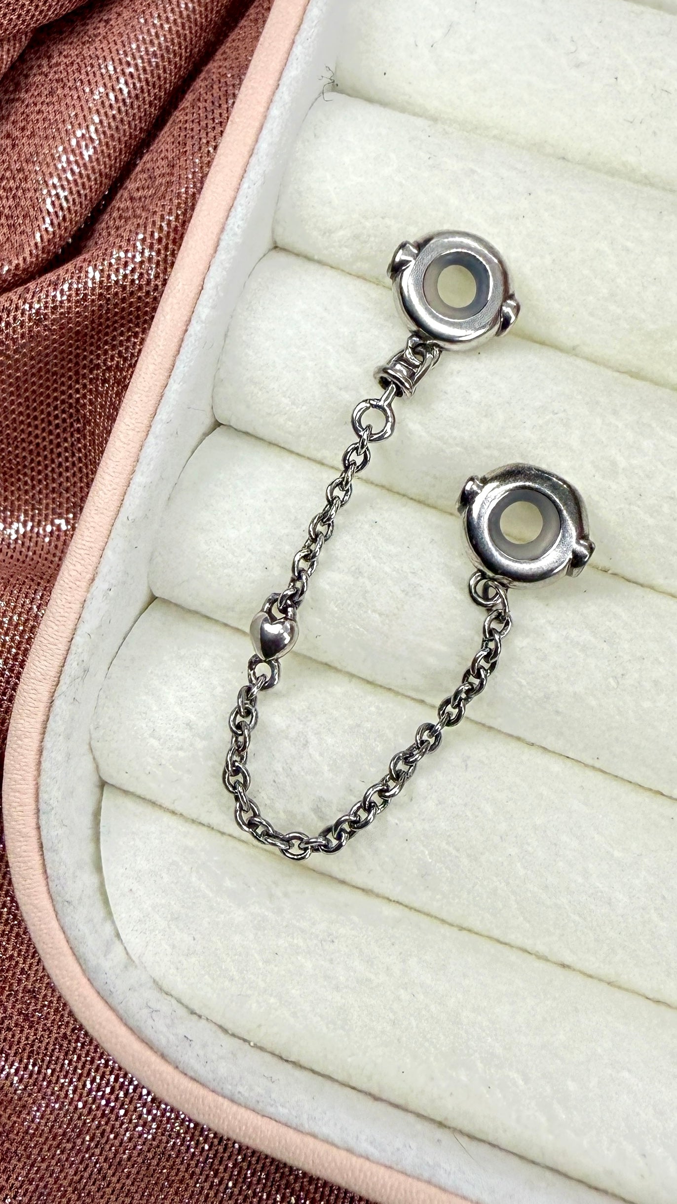 Cadena de Seguridad Clásica Anillos y Corazón