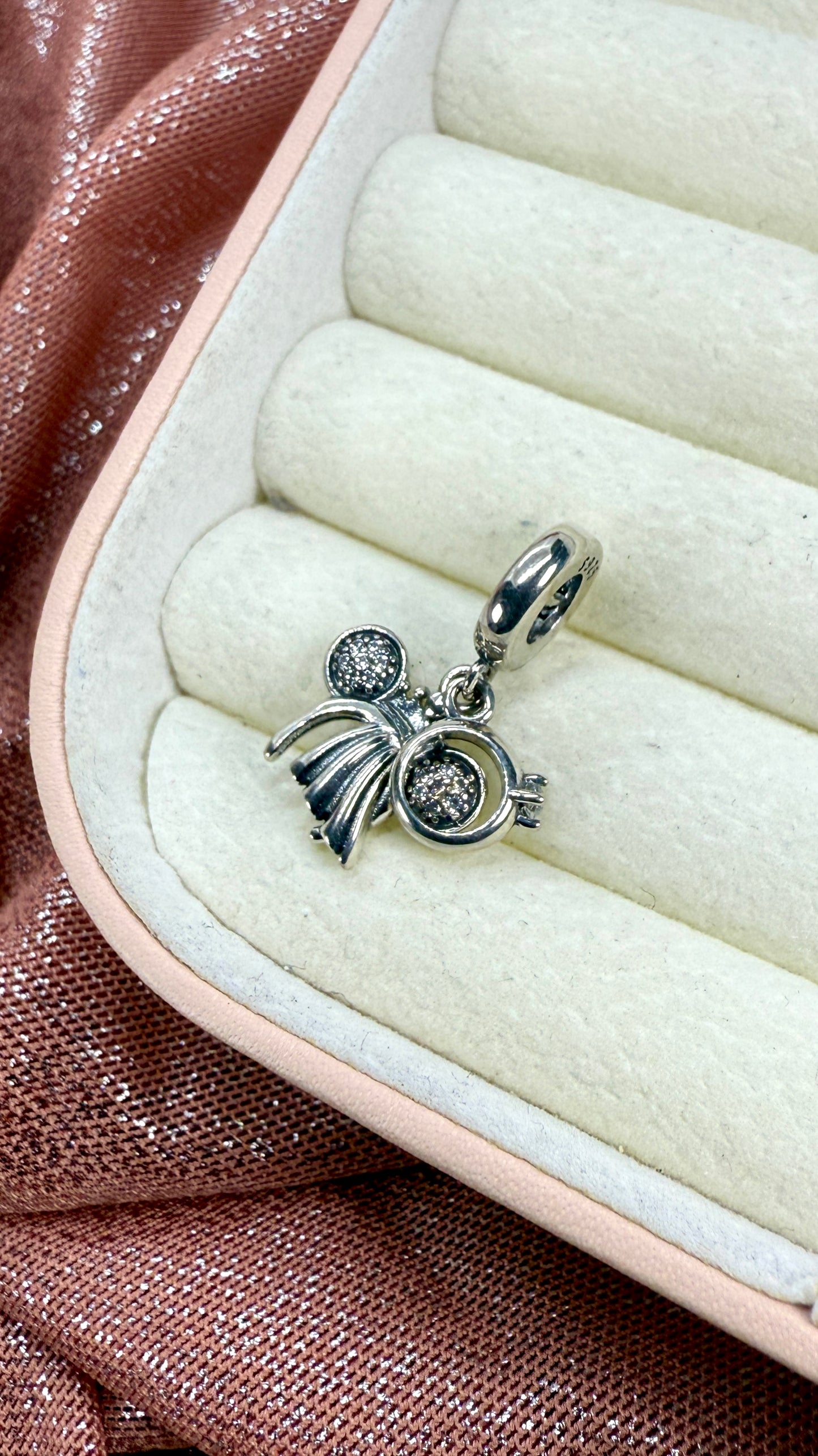 Charm dije Mickey magia