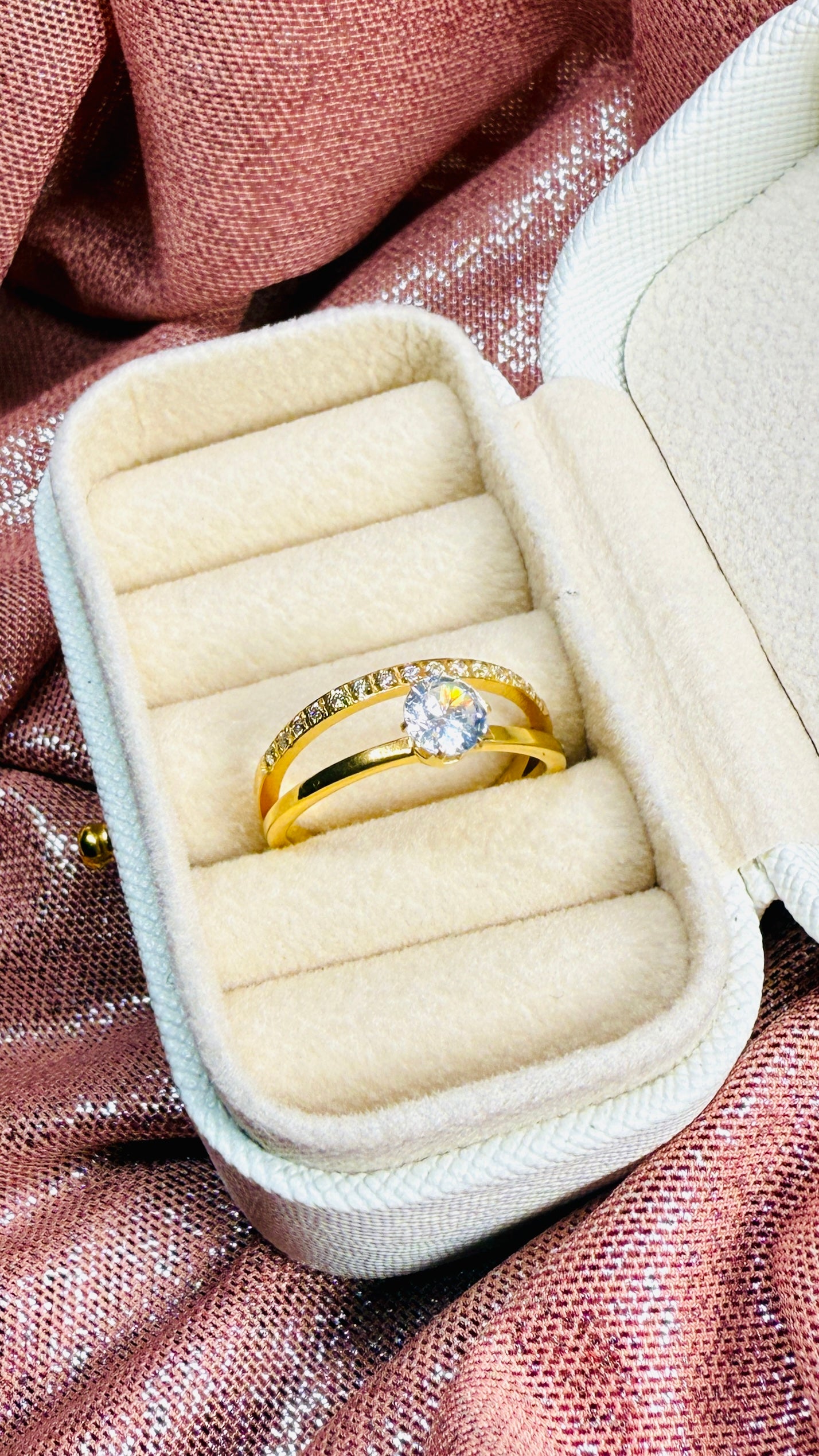 Anillo doble dorado