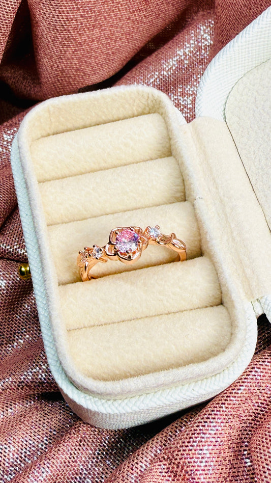 Anillo en forma de corona tiara de las Princesas Bella u Aurora en Plata S925 Cedano Boutique