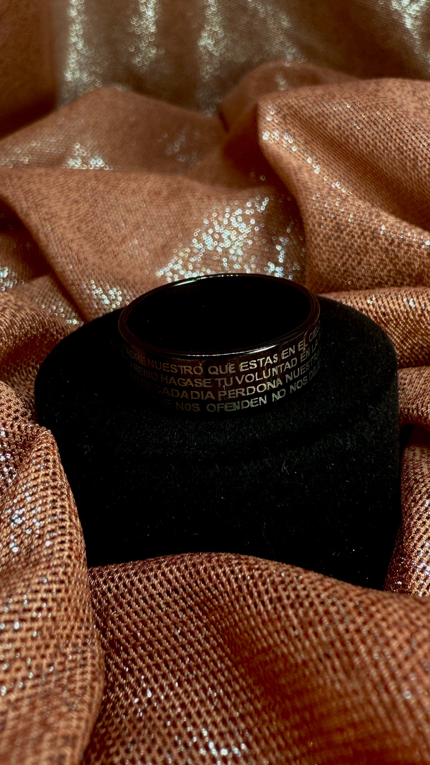 Anillo padre nuestro negro