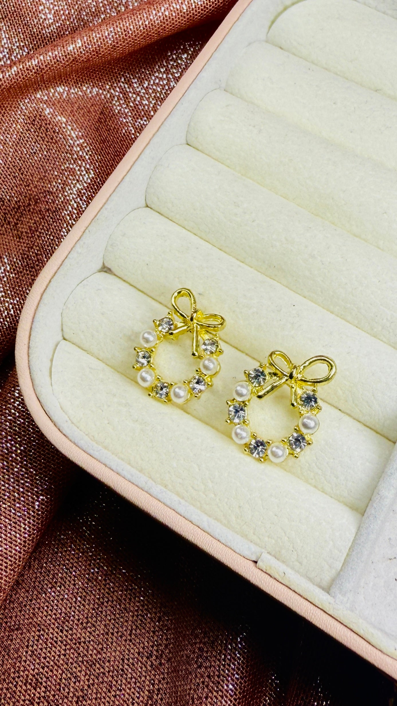 ARETES Y CANDONGAS