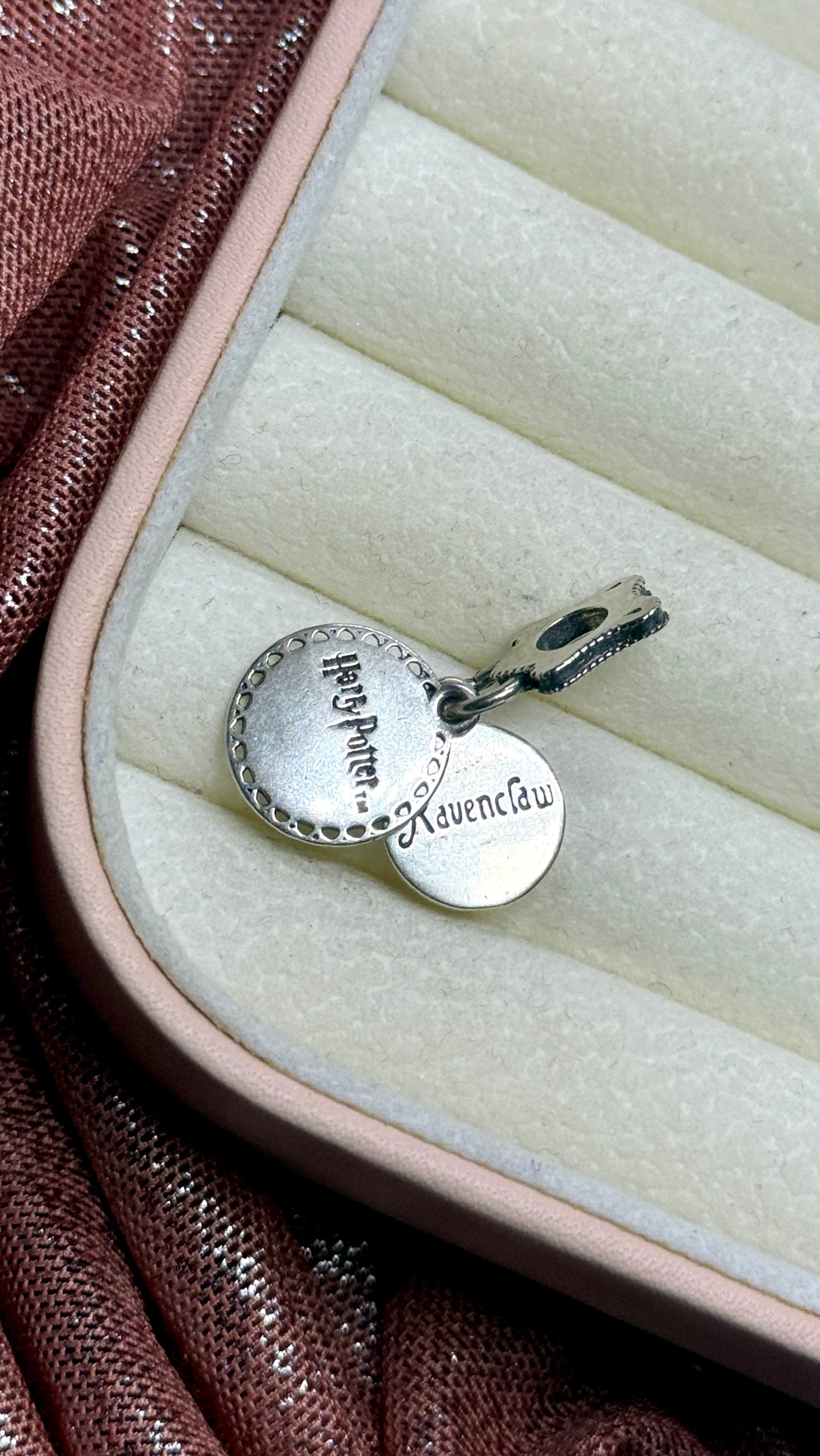 Charm dije Ravenclaw Harry Potter