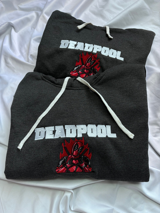 Hoodie Deadpool bordado