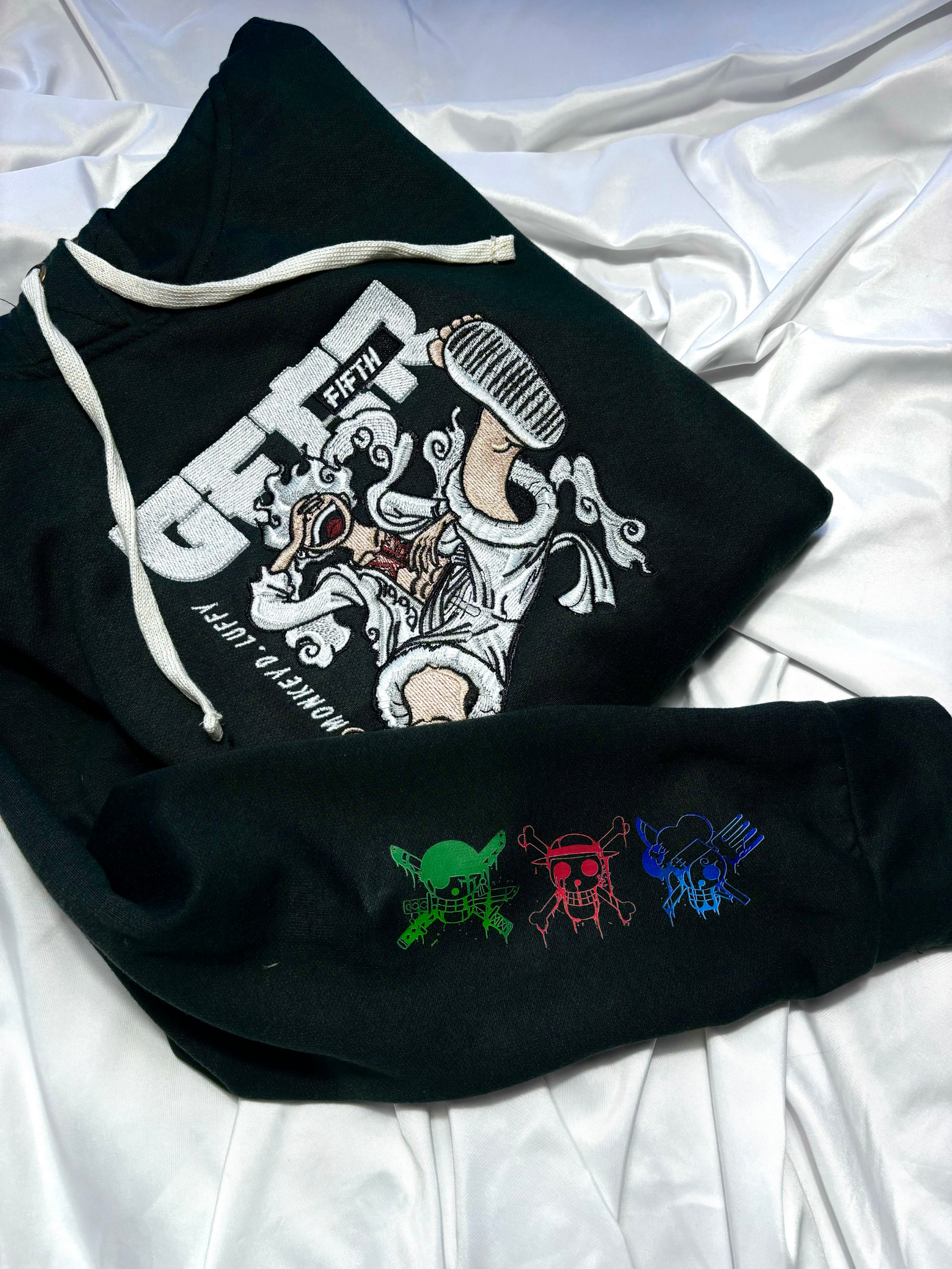 Hoodie Luffy Gear 5 Hoodie | edicion Sun God bordado