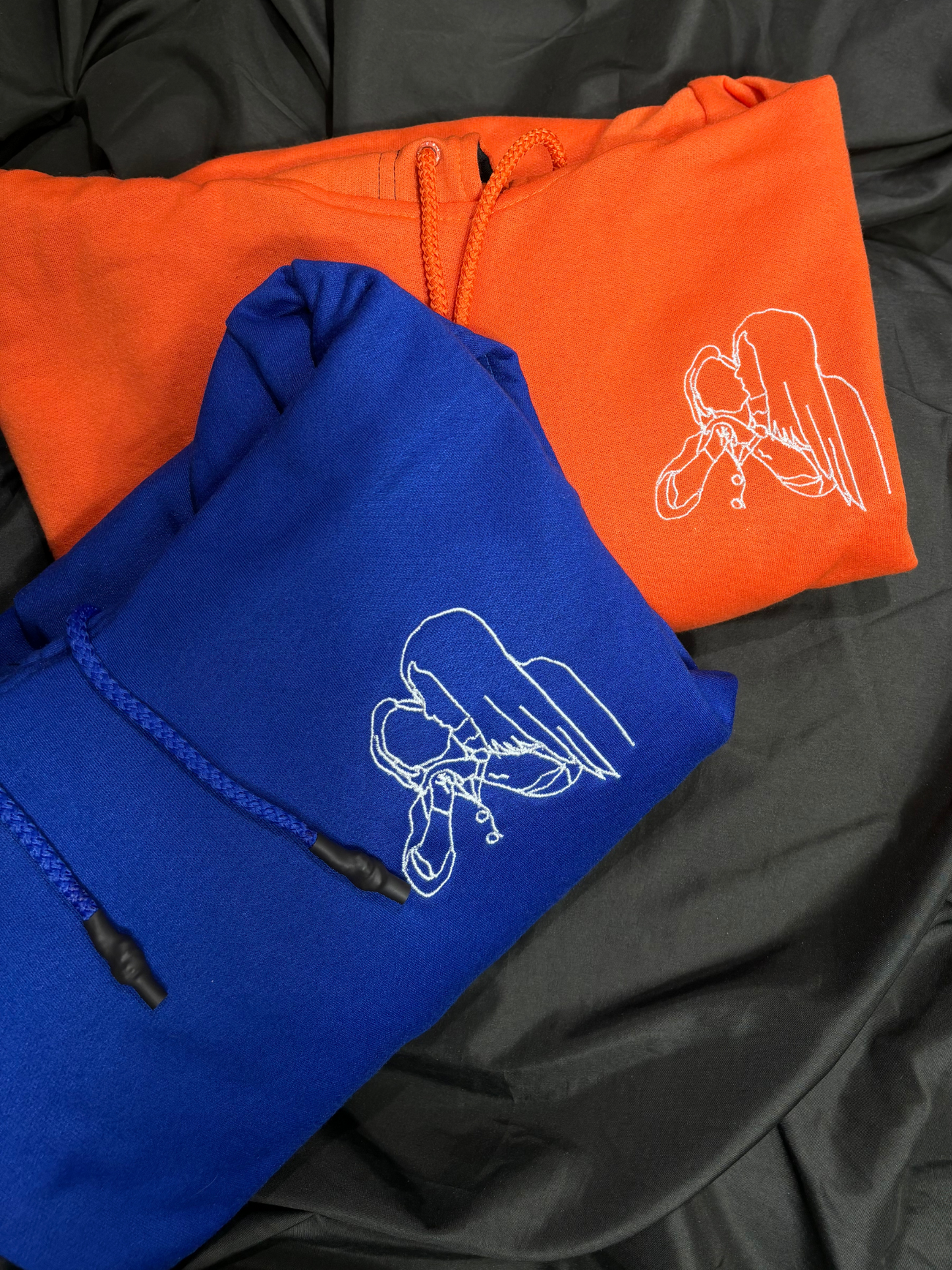 Hoodies con la ilustracion de tu foto favorita Bordada