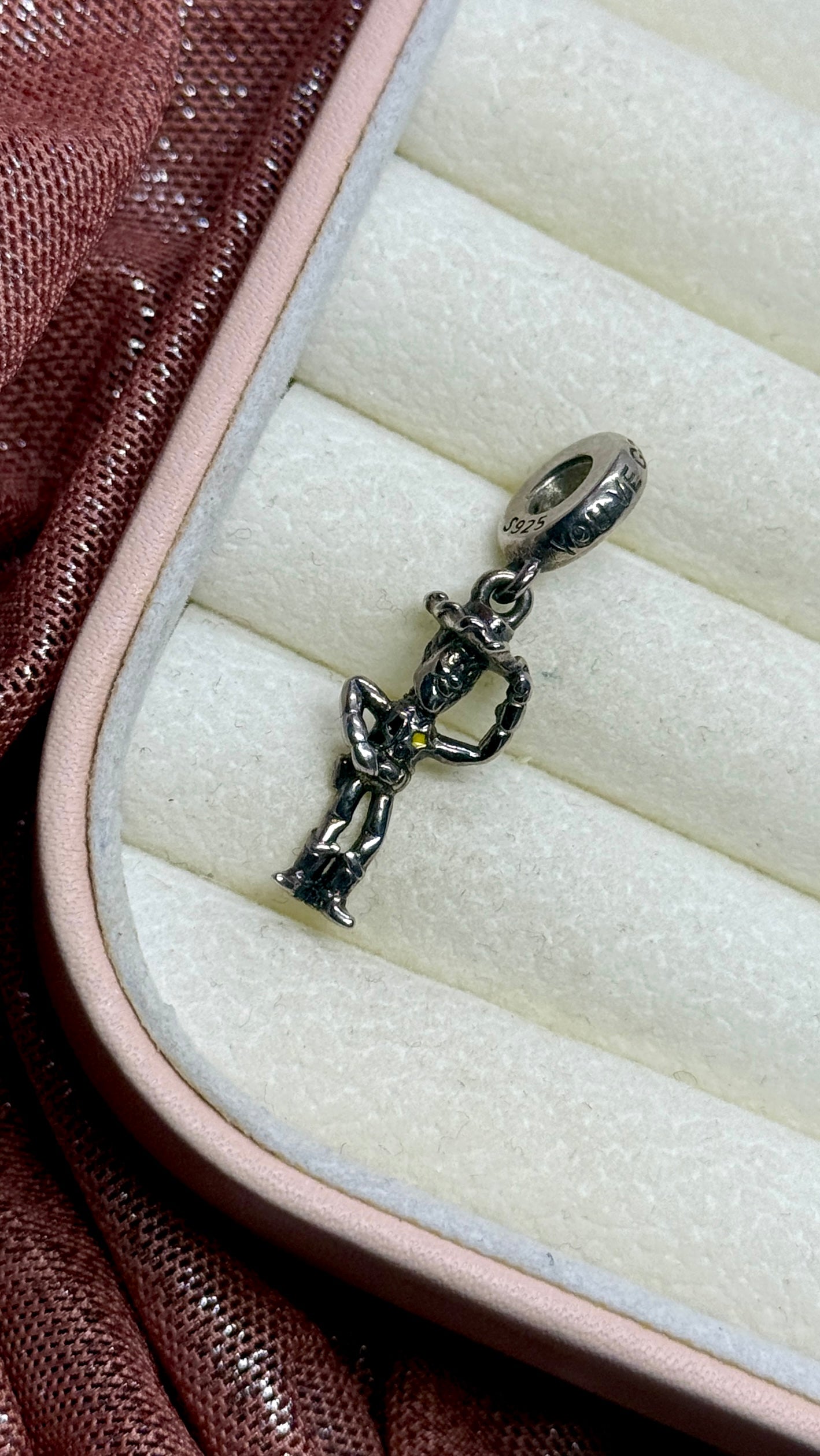 Charm  Dije Woody Toy Story Vaquero