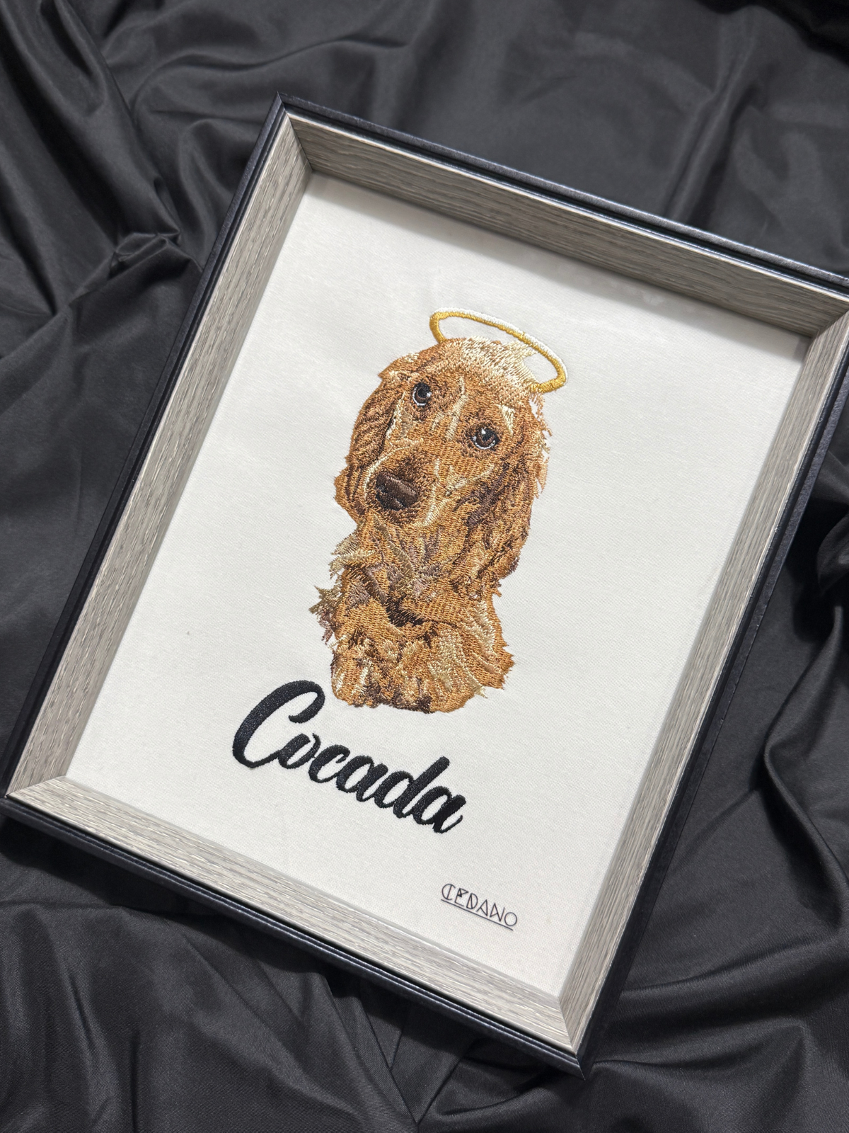 Porta Retrato Personalizado con Retrato de Mascota Bordado | Cedano