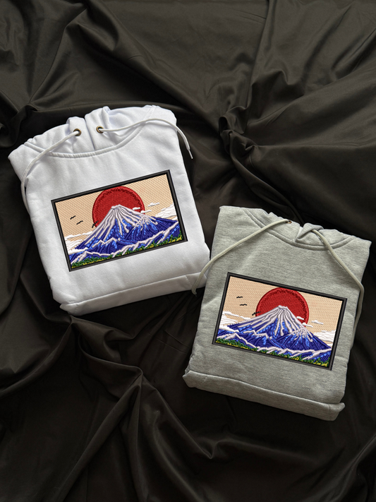 Hoodie monte fuji bordado