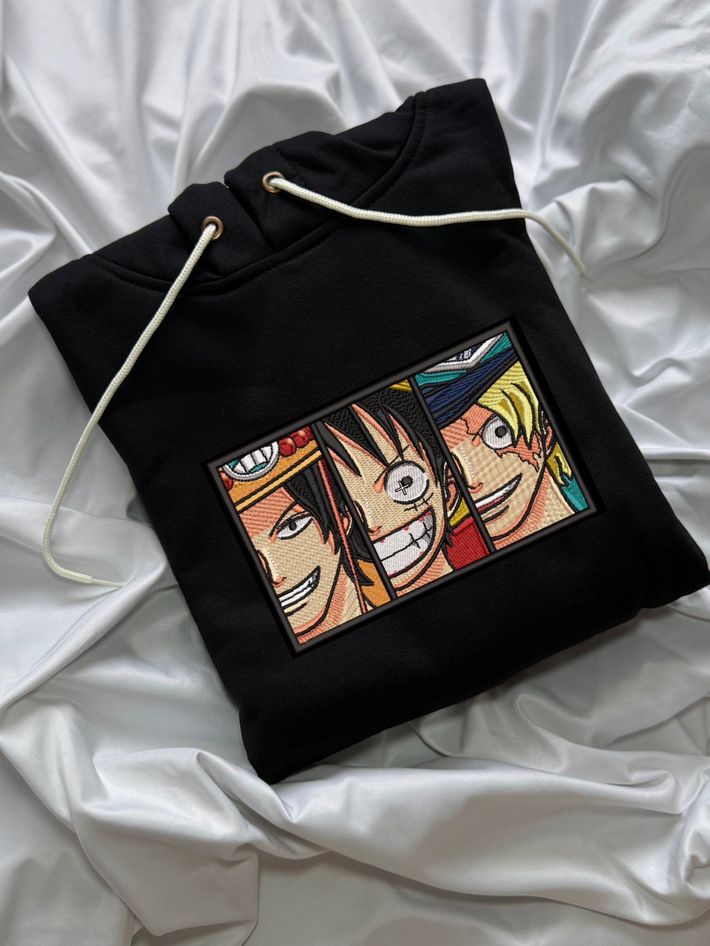 Hoodie Luffy Ace Sabo One Piece bordado anime