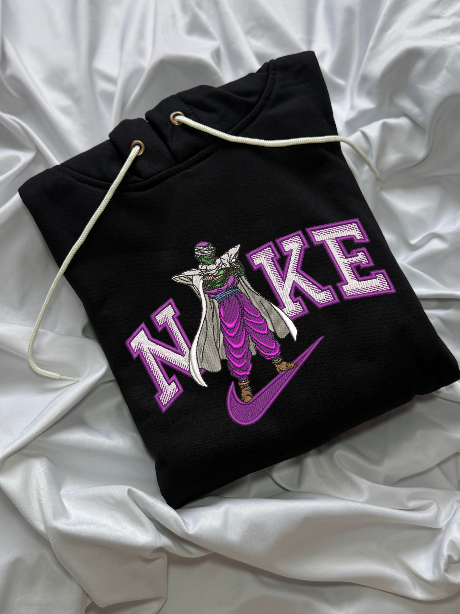 Hoodie Piccolo de Dragon Ball Z bordado