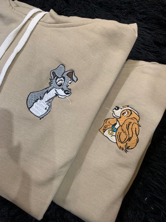 Hoodie bordado de la Dama y el Vagabundo