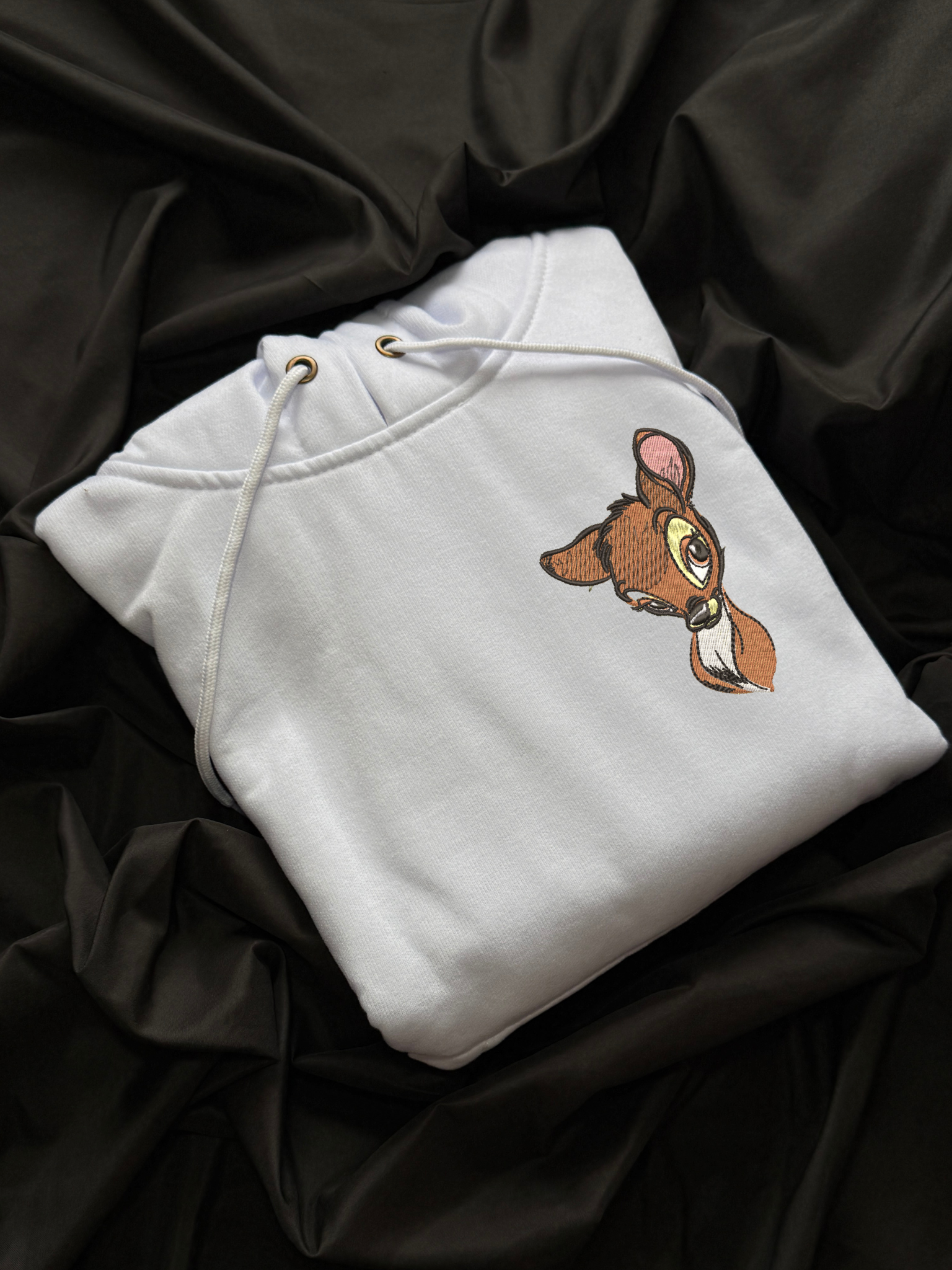Hoodie Bambi bordado