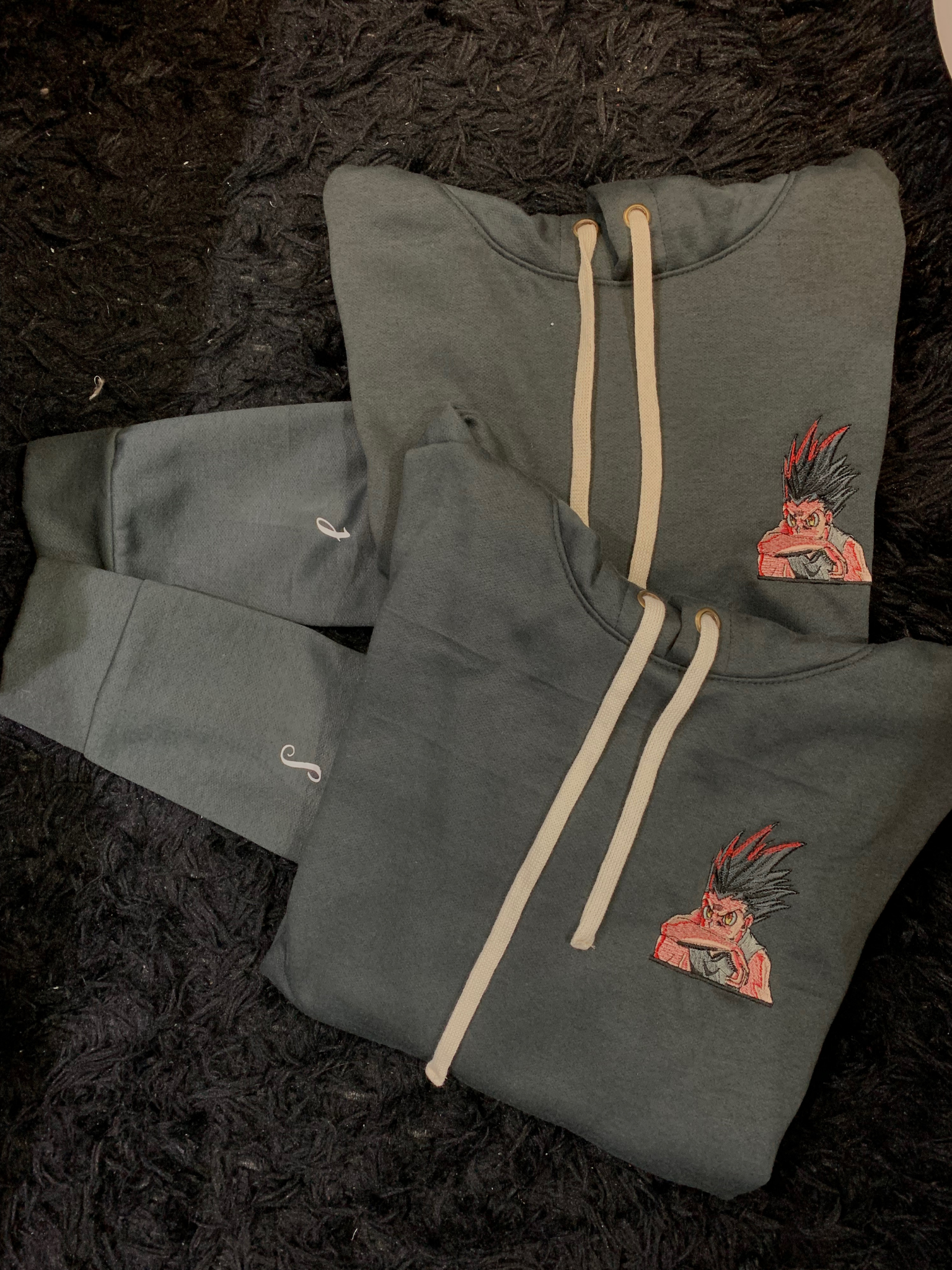 Hoodie bordado Gon Anime