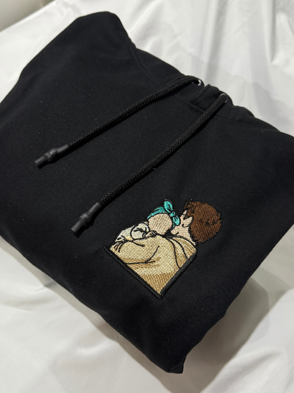Hoodie personalizado con tu foto favorita bordado