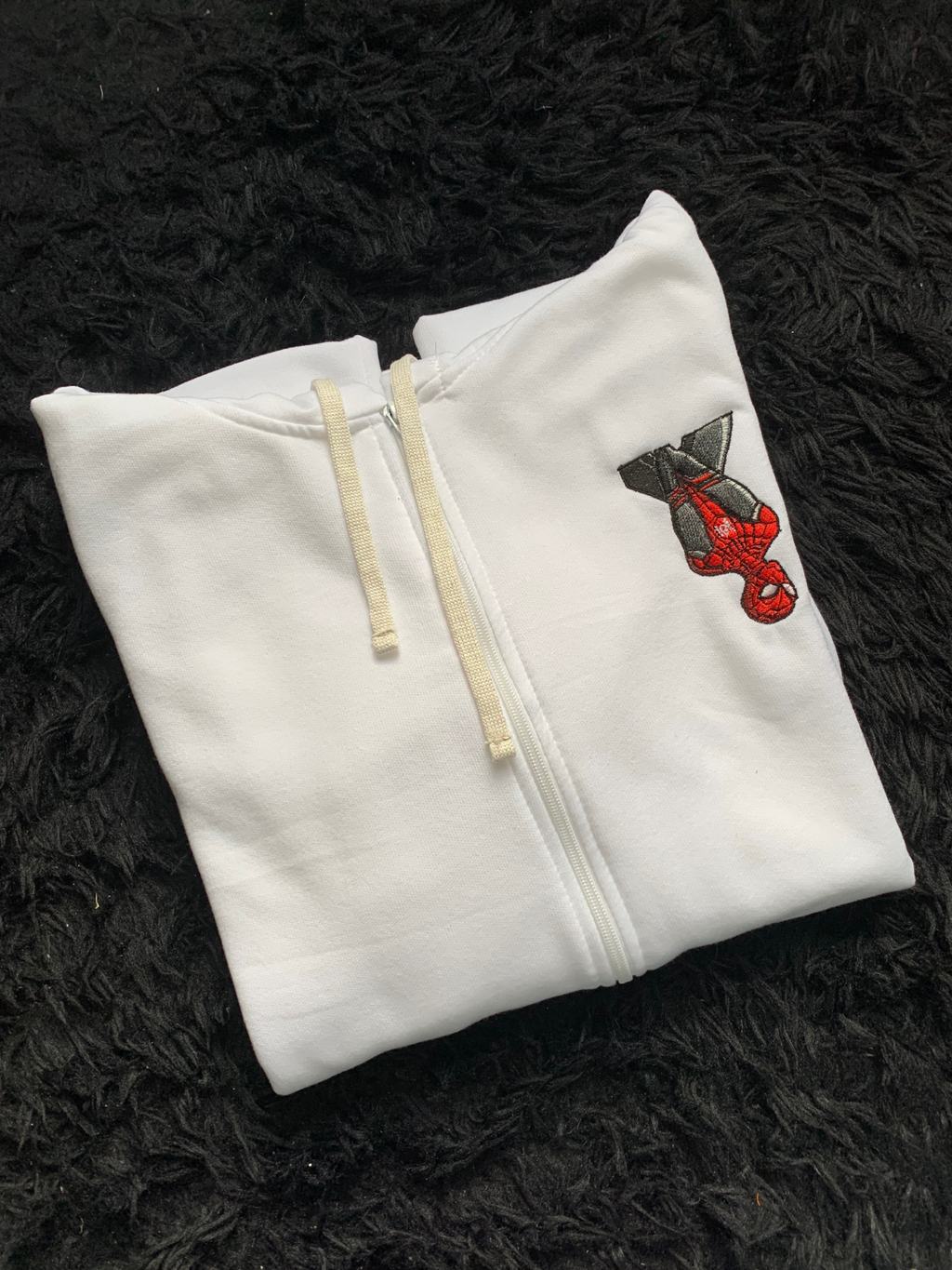 Hoodie bordado de Spiderman