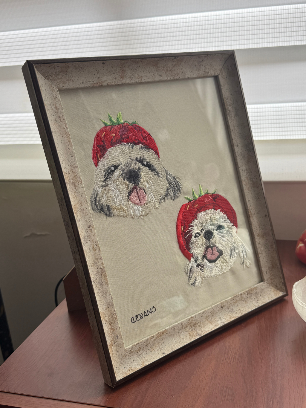 Porta retrato mascota bordado