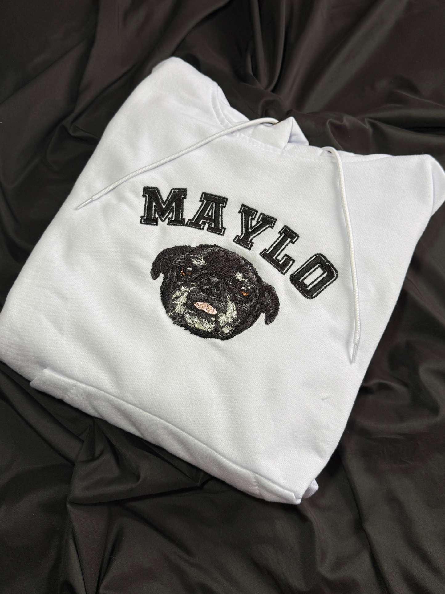 Hoodie mascota bordado con nombre estilo USA