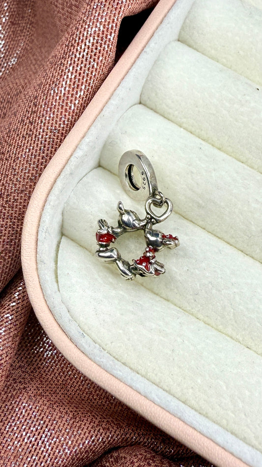 Charm Colgante Beso de Mickey Mouse y Minnie Mouse de Disney