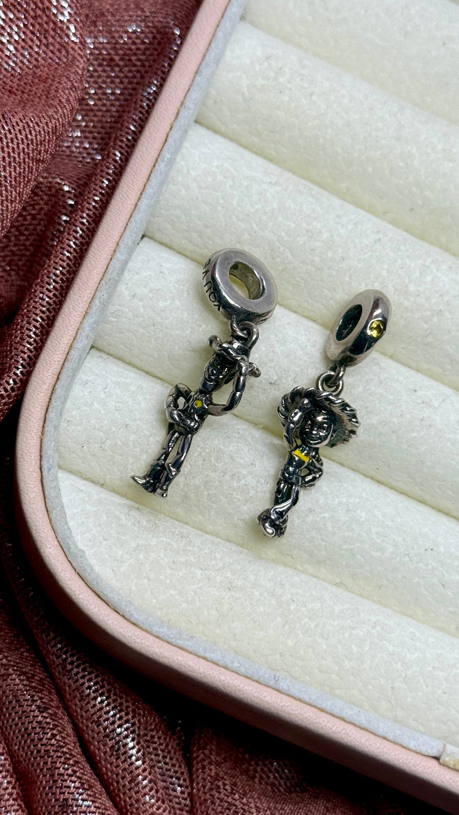 Charm  Dije Woody Toy Story Vaquero