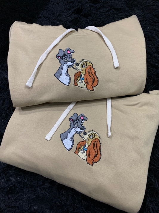Hoodie bordado de pareja la Dama y el Vagabundo, juntos