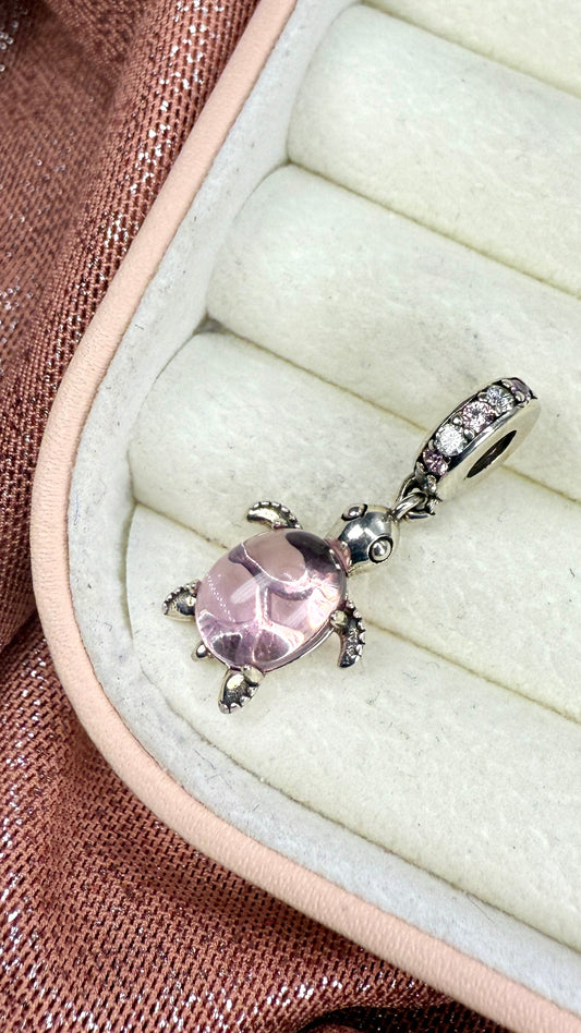 Charm dije tortuga rosa