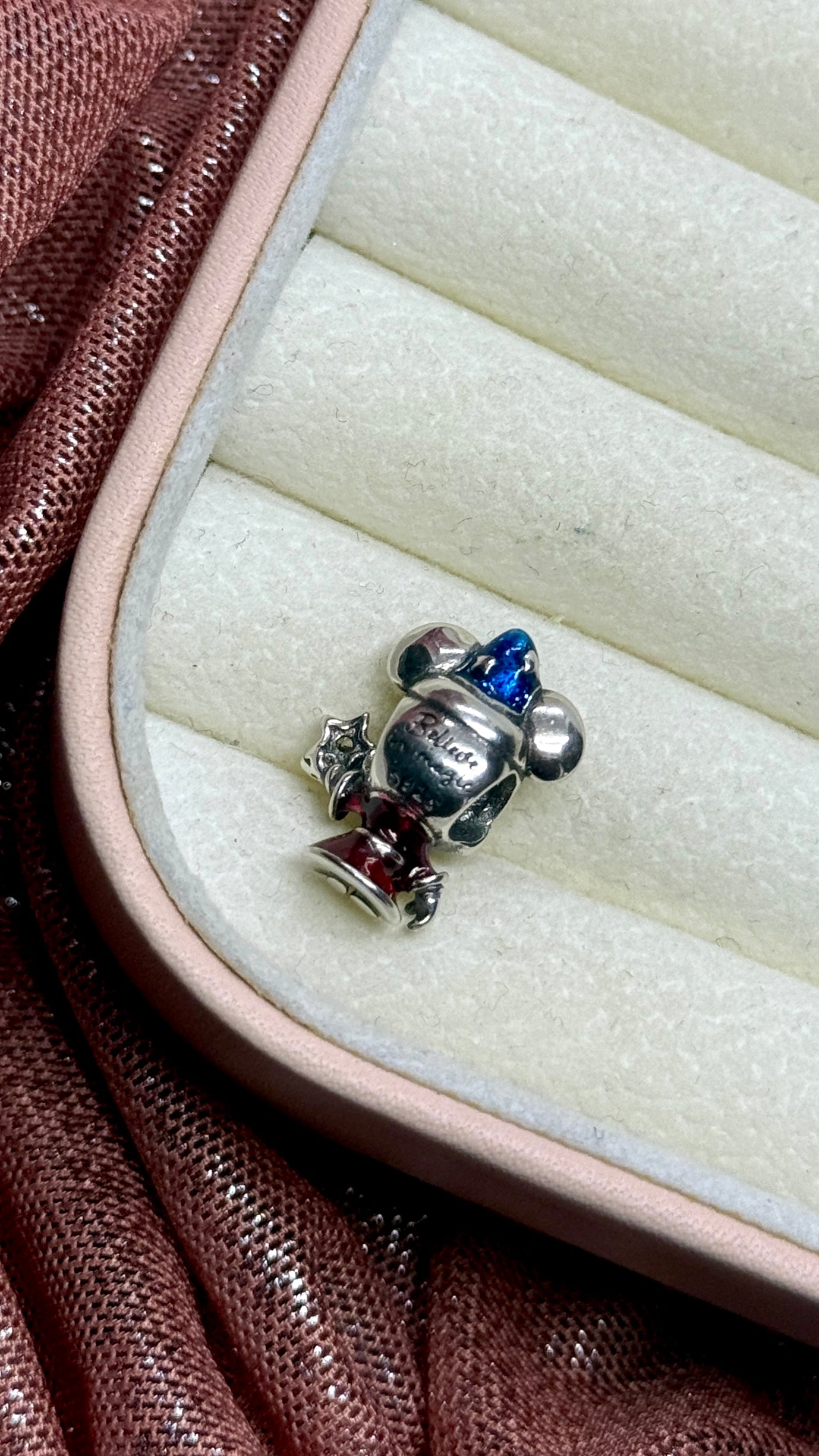 Charm dije Mickey Mouse Mago