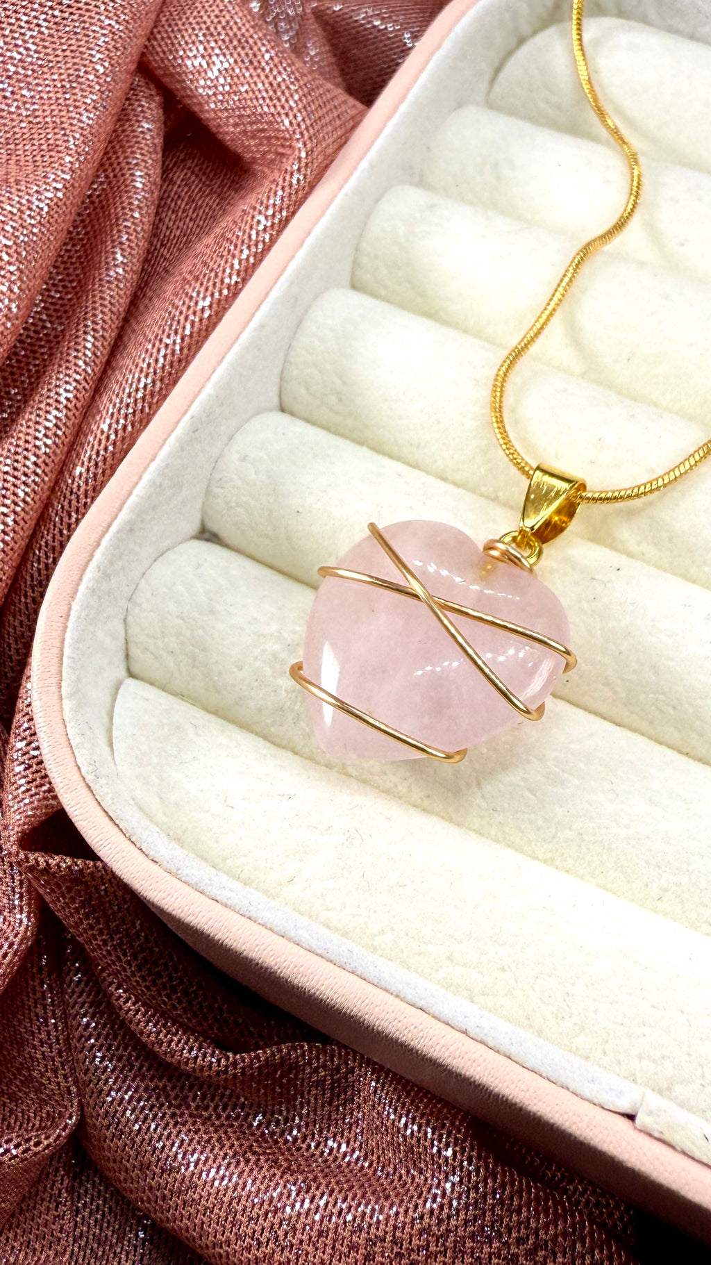 Collar De Cristal Rosa Con Ópalo Barbie Love