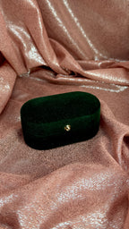 Estuche doble de terciopelo verde esmeralda para dos anillos Cedano Boutique