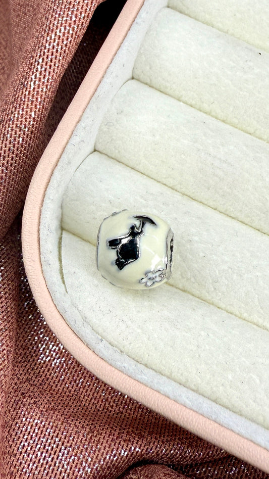 Charm dije Mary Poppins redondo