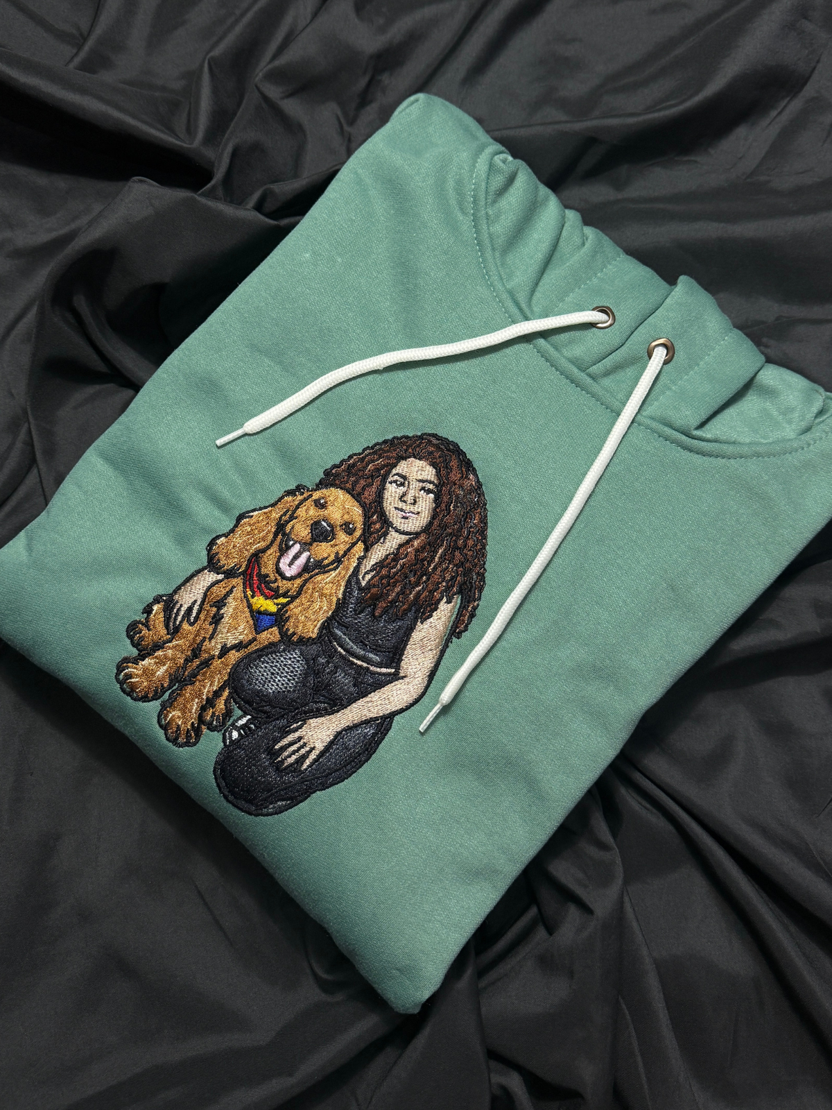 Hoodie personalizado con tu foto favorita estilo anime