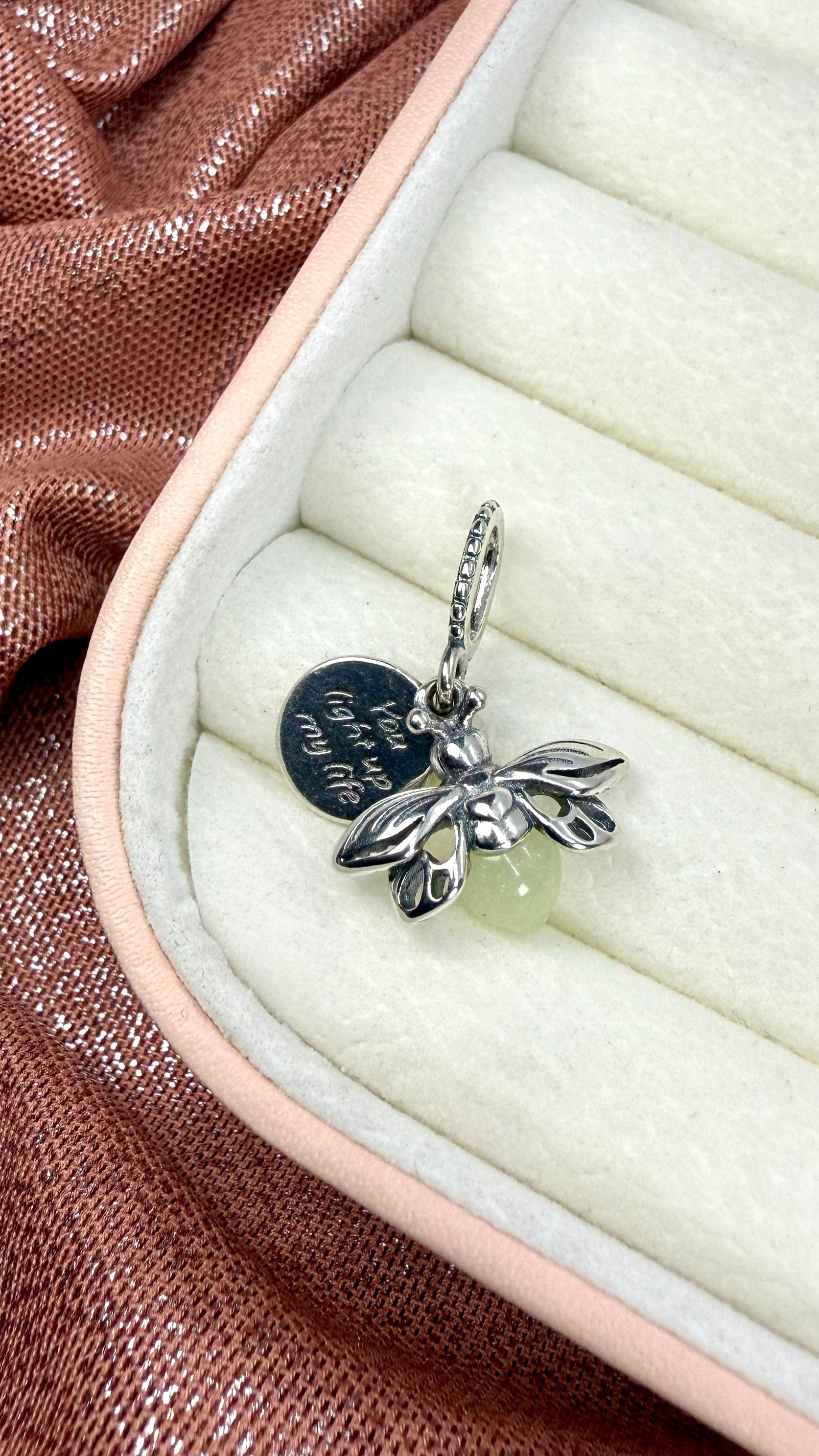 Charm  Dije de Evangeline