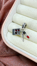 Charm dije maquilladora, sombras y labial