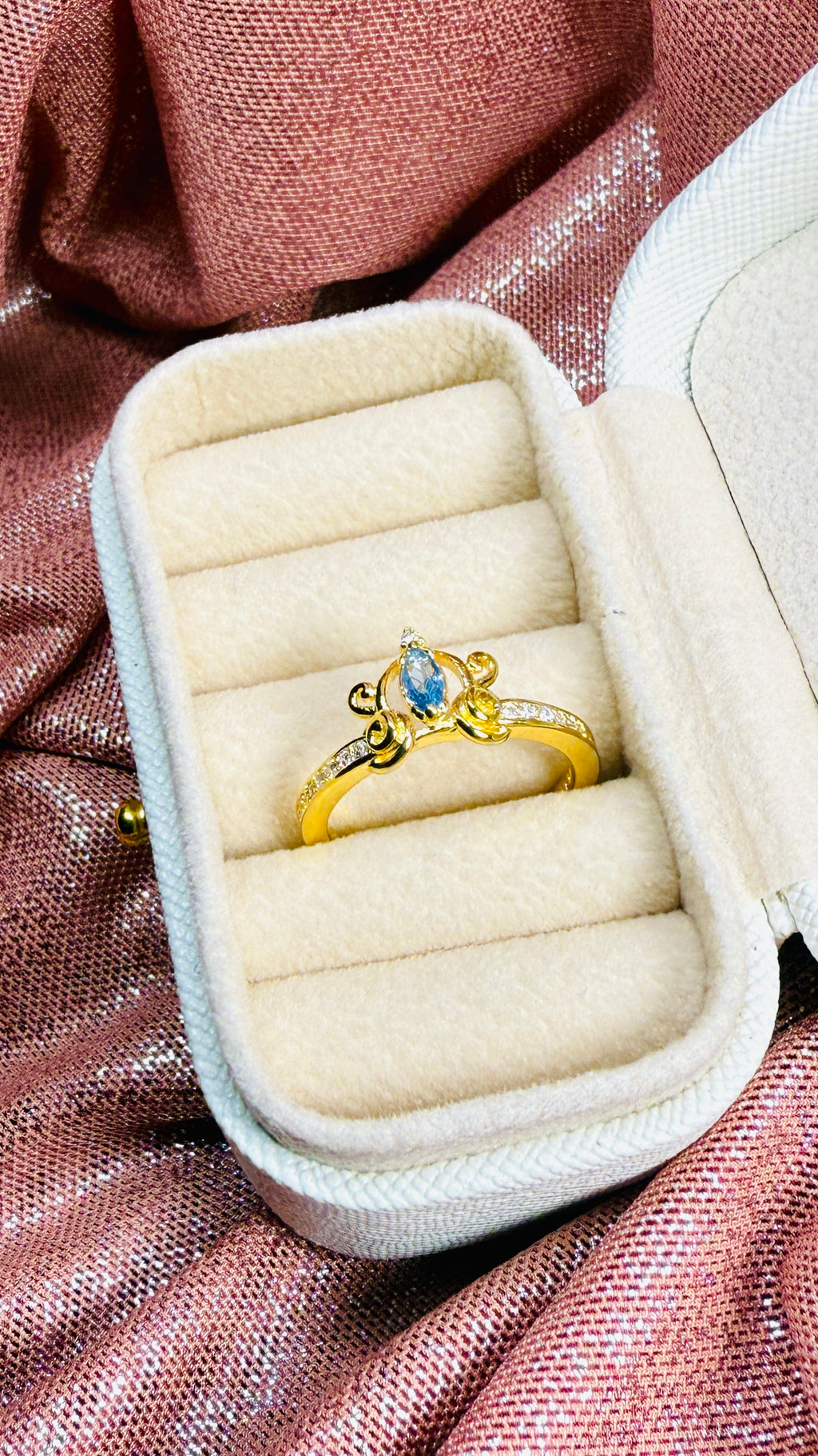 Anillo Pandora Carroza de La Cenicienta
