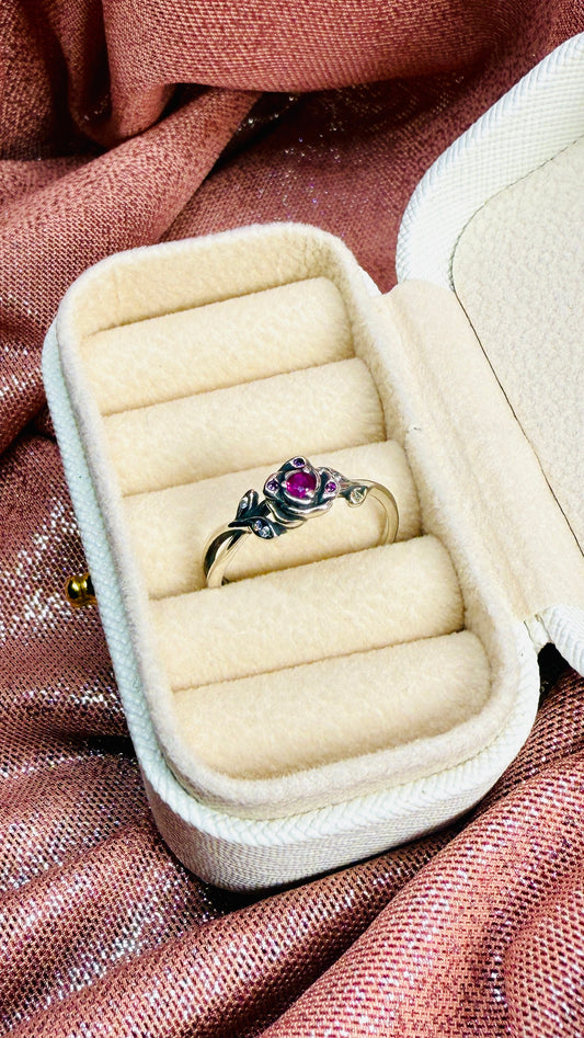 Anillo rosa plateada Bella, la Bella y la Bestia