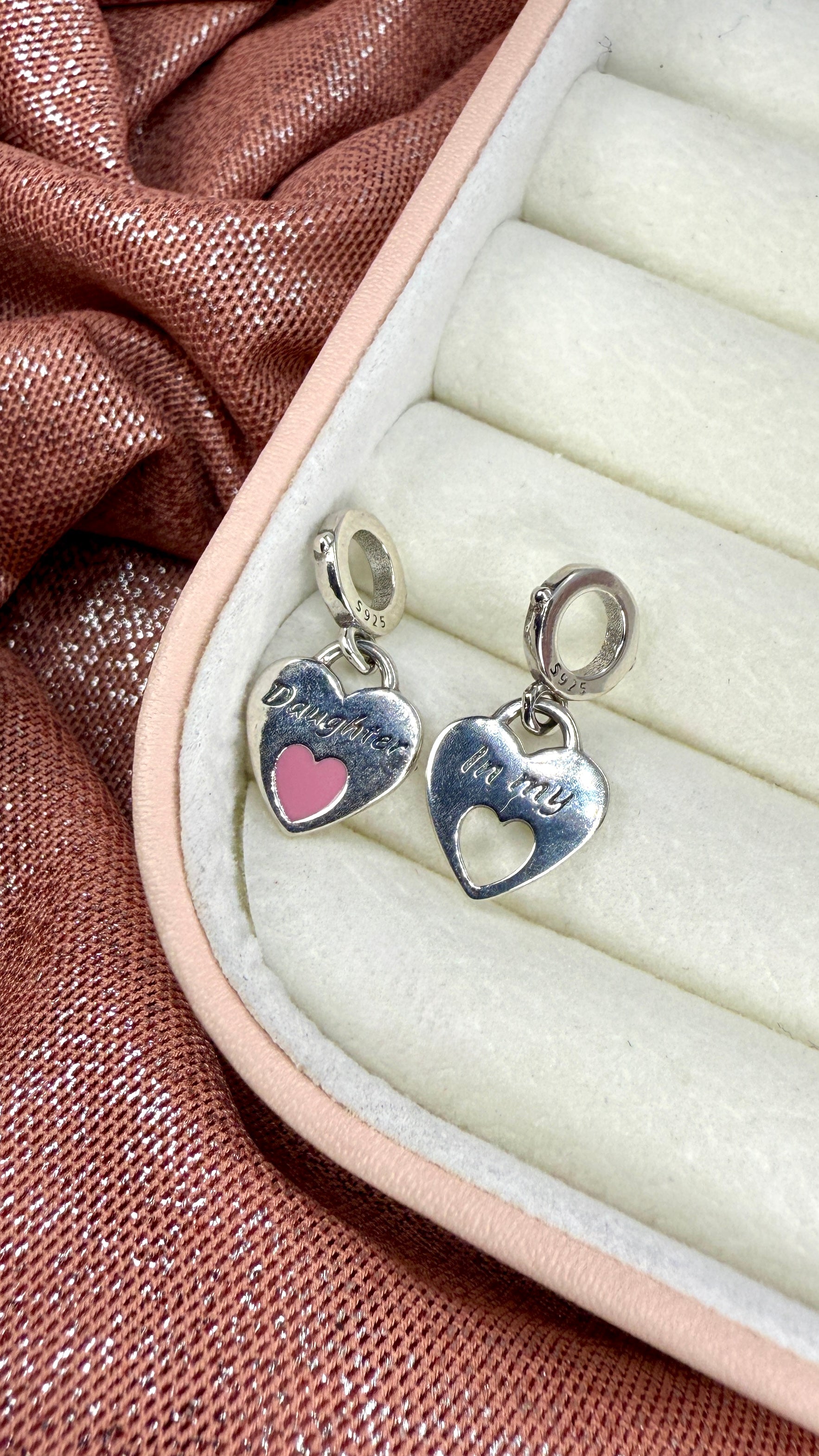 Charm colgante Mamá E Hija Corazón Doble