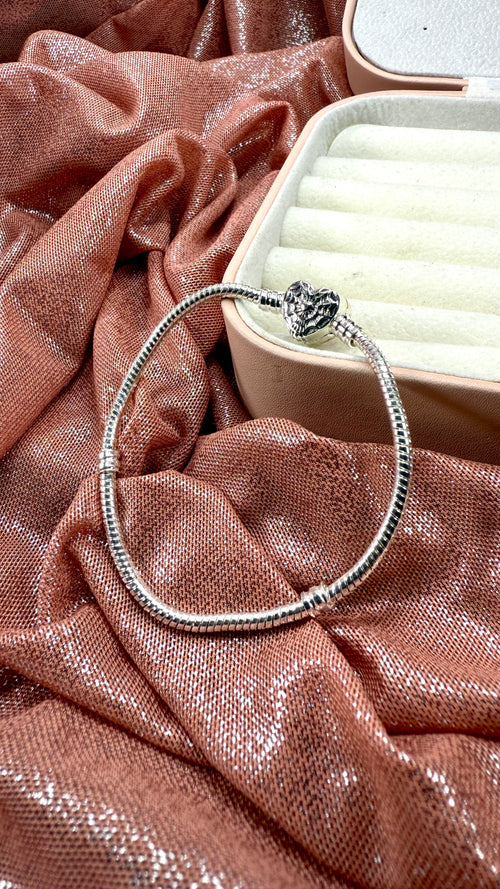 Brazalete con Broche de Máscara de Spiderman